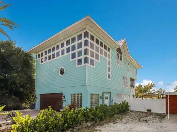 624 S Casey Key Rd, Nokomis, FL 34275