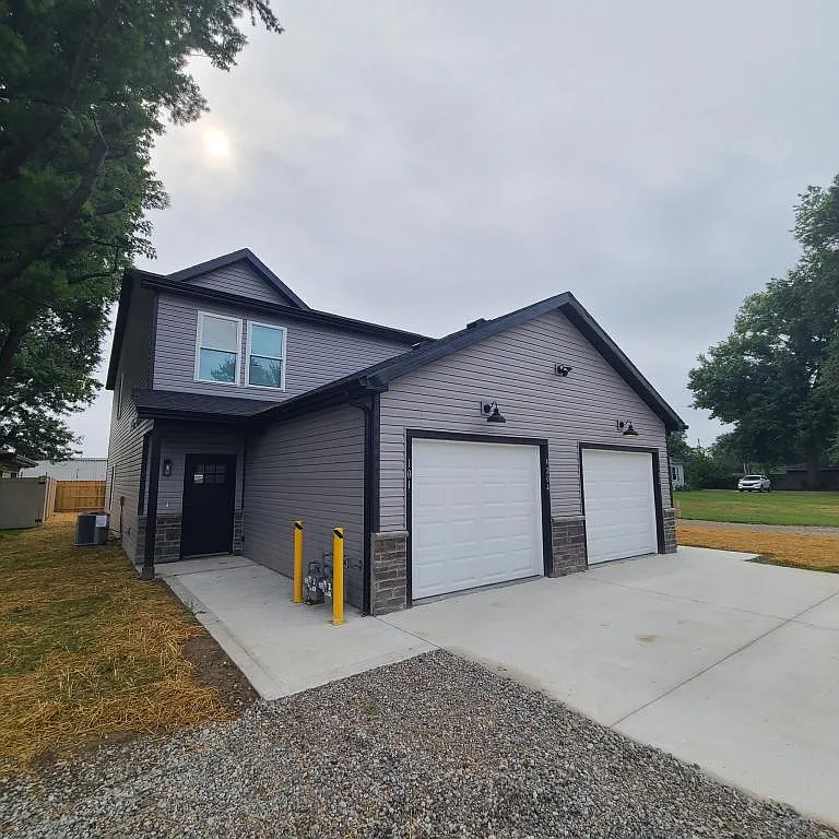 4204 Sherman Blvd — Photo 1