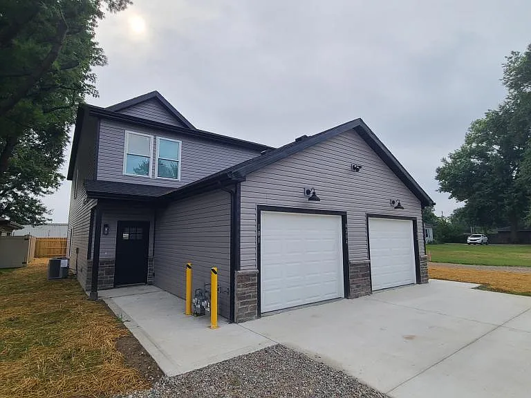 4204 Sherman Blvd — Photo 1