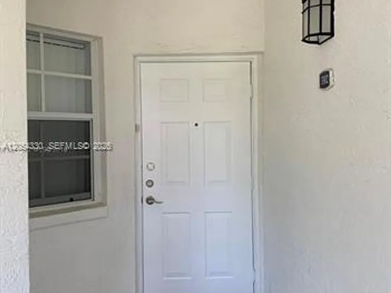 3175 NE 184th St #CU-3302 — Photo 5
