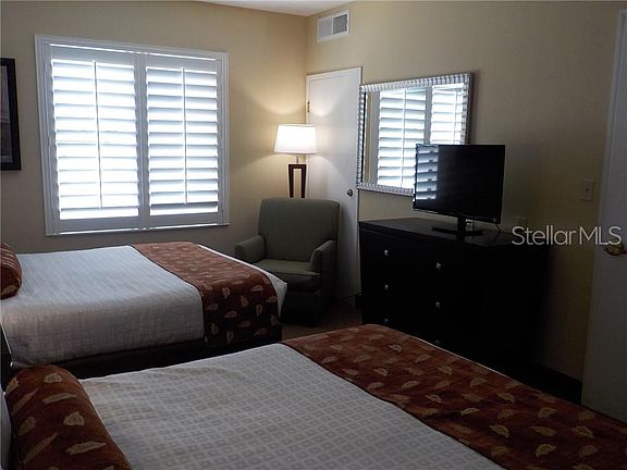 2nd image of 7601 Canada Ave #304