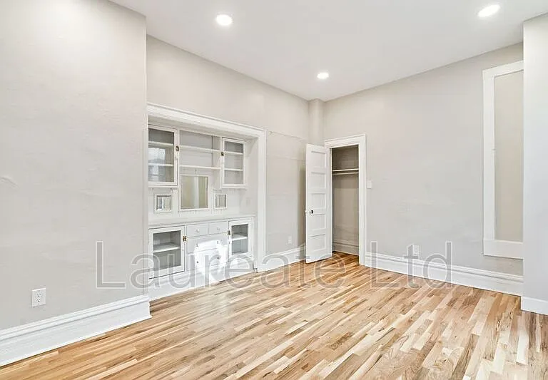 252 N Lincoln St #3 — Photo 6
