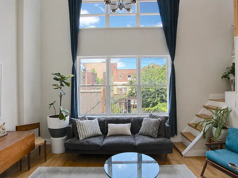 181 Withers St #2B — Photo 2