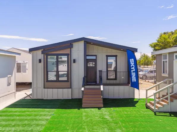 1475 N State St #65, Hemet, CA 92543