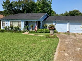 1916 Tierney Rd, Fort Worth, TX 76112