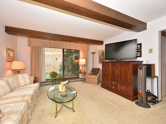 3rd image of 8735 N 72nd St APT 108