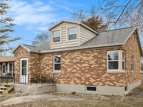 416 5th Ave, Three Rivers, MI 49093