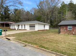 623 39th Ct E, Meridian, MS 39301