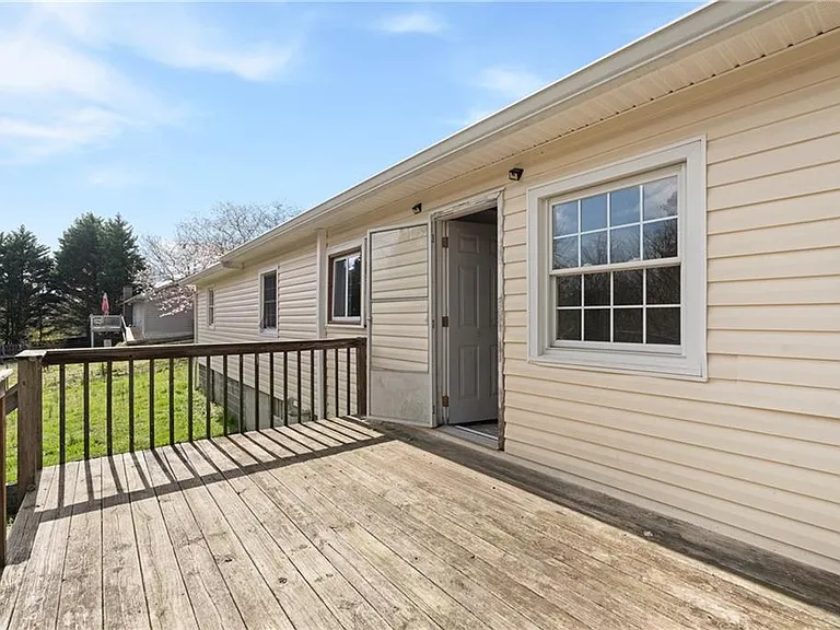 173 Winndale Rd — Photo 5