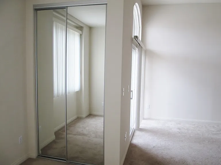 Lido Apartments - 3707 Motor Ave — Photo 6