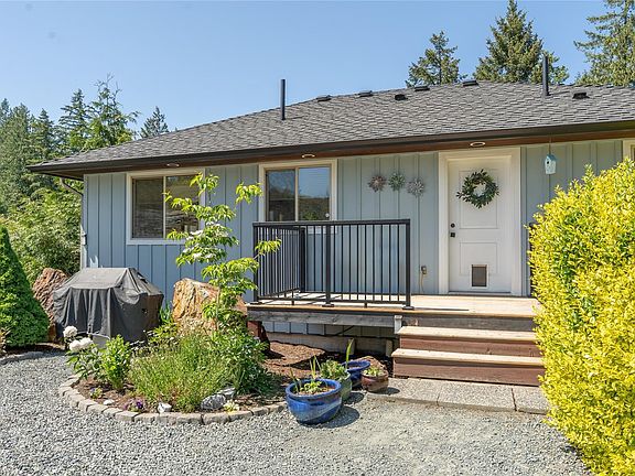 3rd image of 7487 Relke Rd