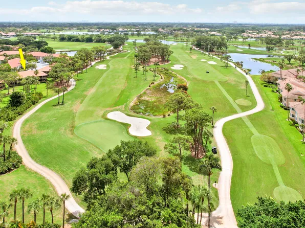 302 Brackenwood Circle, Palm Beach Gardens, FL 33418