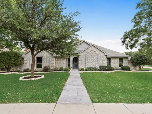 2100 Antibes Dr, Carrollton, TX 75006