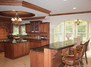 9611 Holden Ct, Mentor, OH