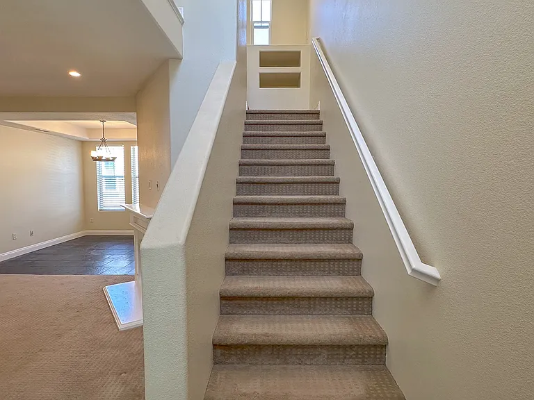 37 Hinterland Way — Photo 27