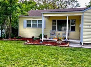1813 S Roanoke Dr, Wichita, KS 67218