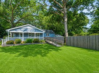 3 Curtis Dr, Sound Beach, NY 11789