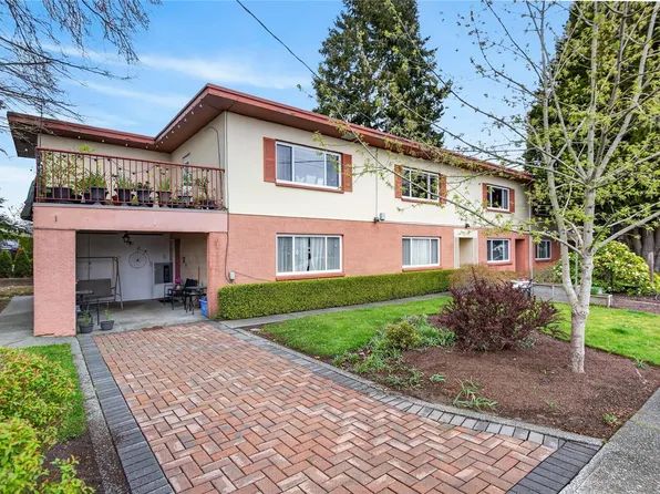 575 14th St, Courtenay, BC V9N 1W4