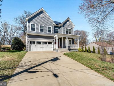 2032 Arch Dr, Falls Church, VA, 22043