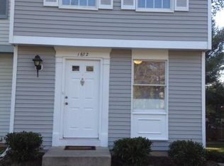 1672 Harvest Green Ct, Reston, VA 20194