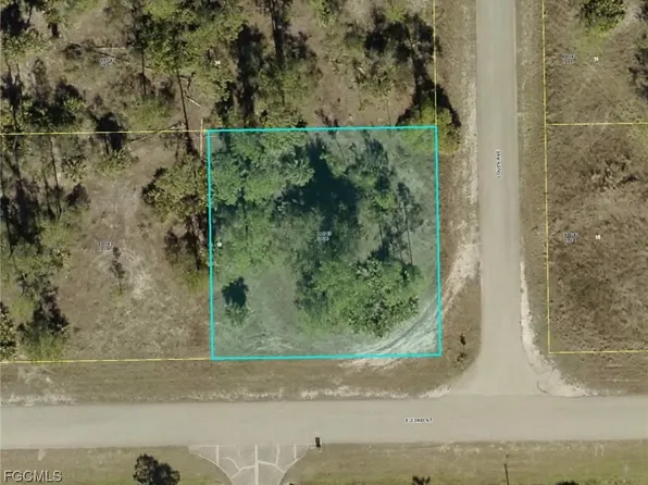4007 E 23rd St, Alva, FL 33920