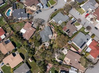 9 Luisa Ct, San Rafael, CA 94903