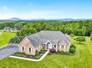 378 Freedom Ln, Wirtz, VA 24184