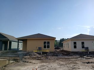 621 Calpurnia Ln, Calabash, NC 28467