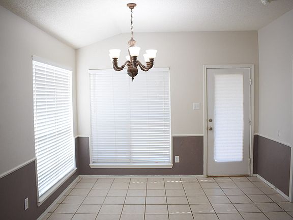 4th image of 6121 16th St
