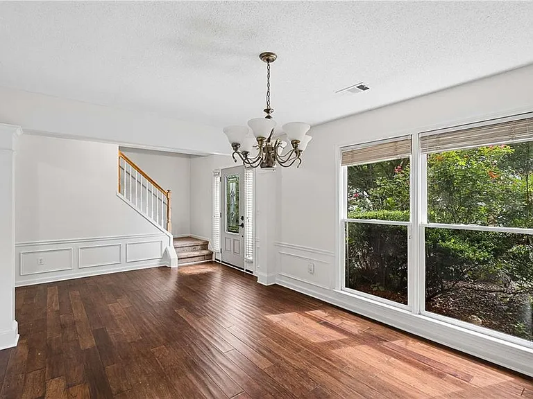 6285 Barwick Ln — Photo 6