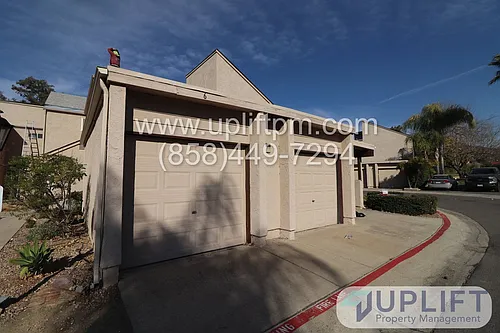 23668 Country Villa Rd Photo 1