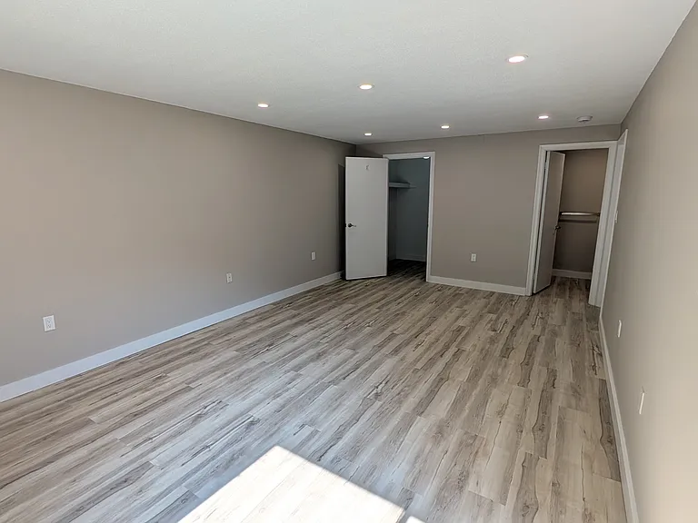 48A116 Avonwood Rd #116 — Photo 12