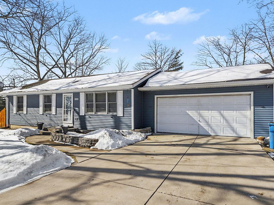1st image of 2117 Lakewood Dr