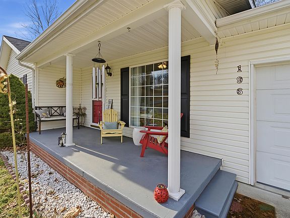 2nd image of 196 Pebble Creek Dr