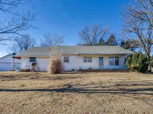 1683 E 30th St S, Oxford, KS 67119