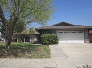 2804 Heller Dr, Riverside, CA 92509