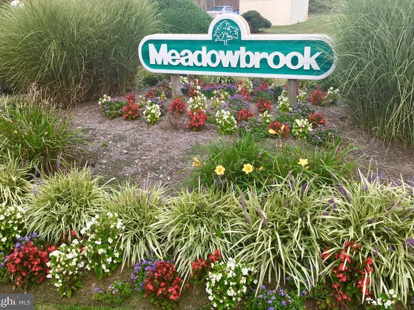 101 Vail Ct, Mays Landing, NJ 08330