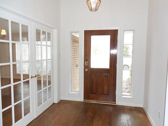 New hardwood in entry