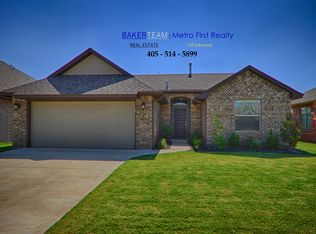 8316 NW 141st Cir, Oklahoma City, OK 73142