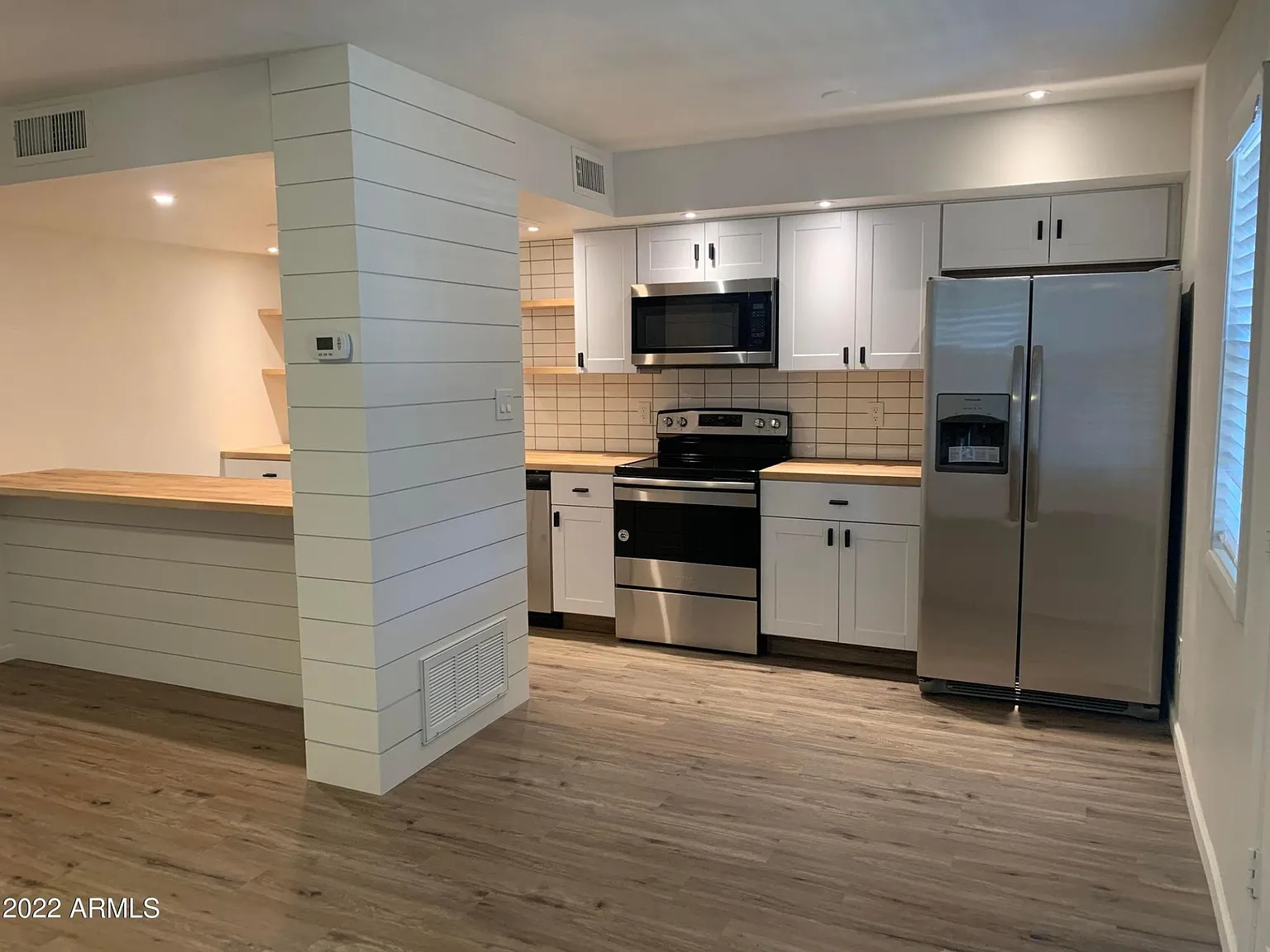 2 bed, 1.5 bath, 924 sqft, $2,300 — Photo 4
