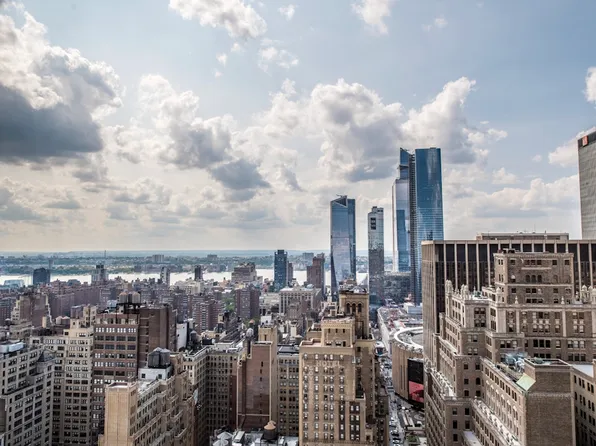 100 West 31st Street 18J image 34 of 35
