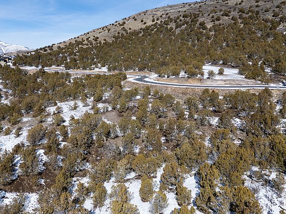 3rd image of 2714 E La Sal Peak Dr