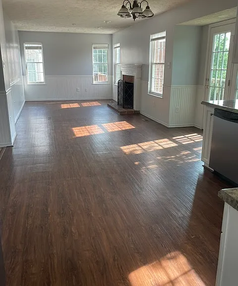6082 Douglas Ave — Photo 4