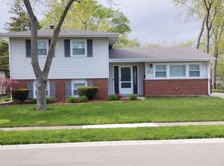 516 Antietam St, Park Forest, IL