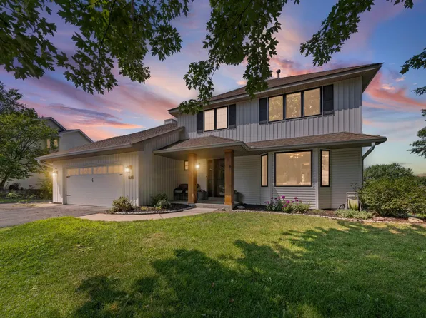 16851 Javelin Ave, Lakeville, MN 55044