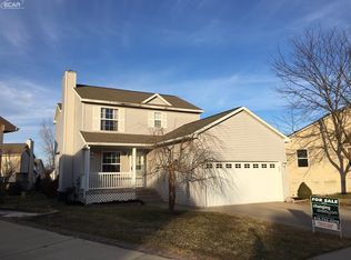 619 Heritage Cir, Fenton, MI 48430