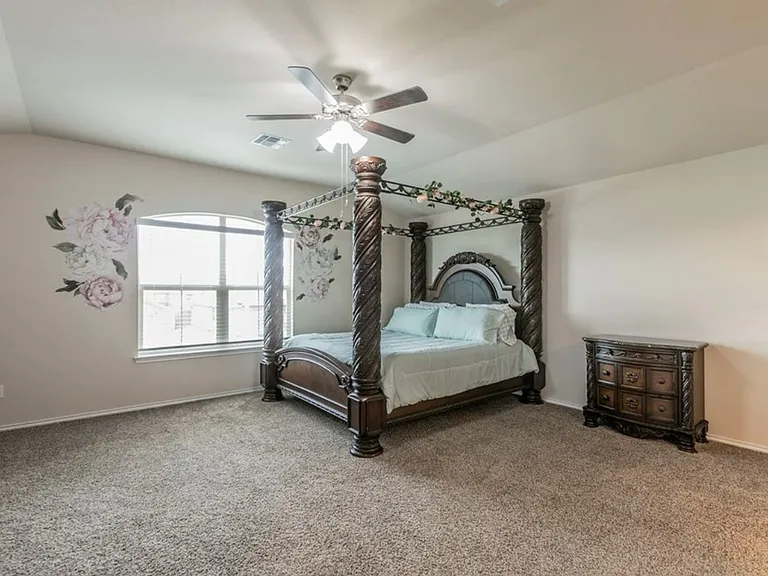 2824 Jackal Dr — Photo 13