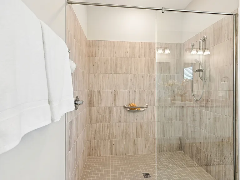 1 Bedroom | Primary Bath