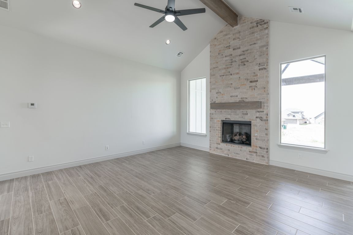 next background image