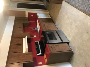 60 Maple Grove Rd APT 7, Lapeer, MI 48446